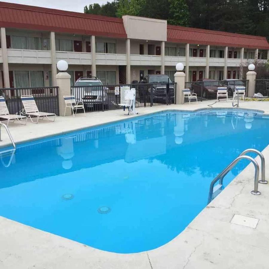 Astoria Hotel Danville West Eksteriør bilde