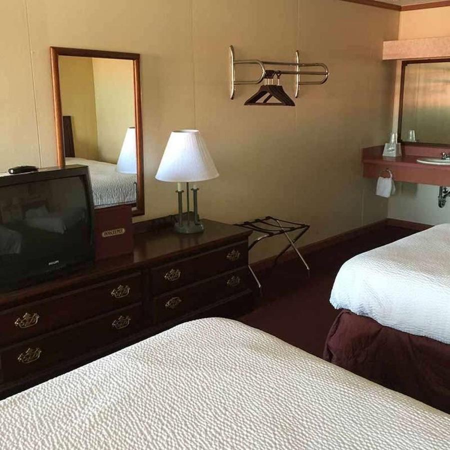 Astoria Hotel Danville West Eksteriør bilde
