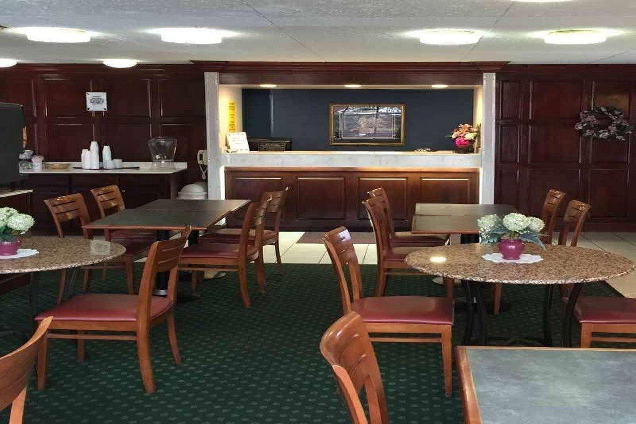 Astoria Hotel Danville West Eksteriør bilde