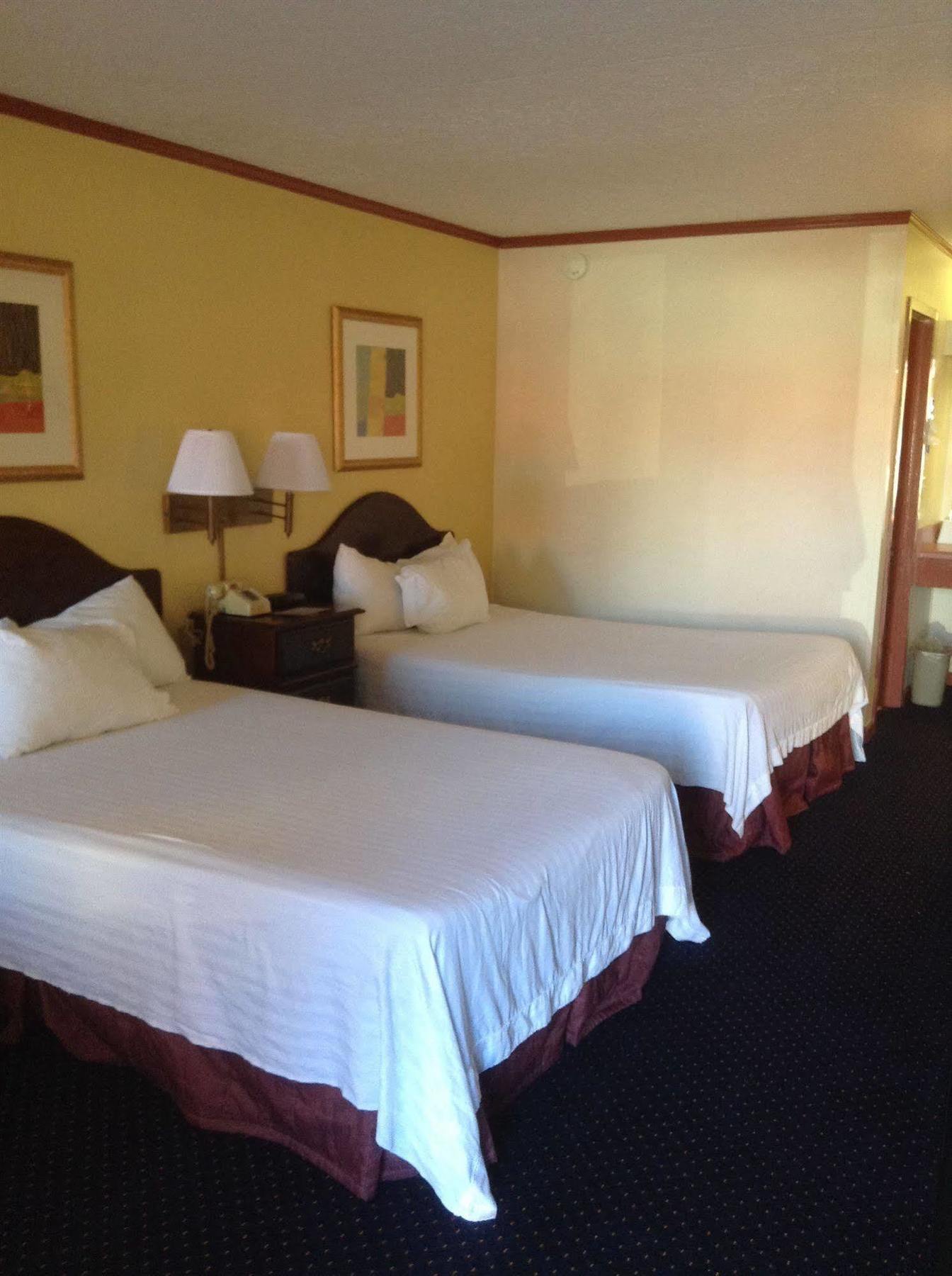 Astoria Hotel Danville West Eksteriør bilde